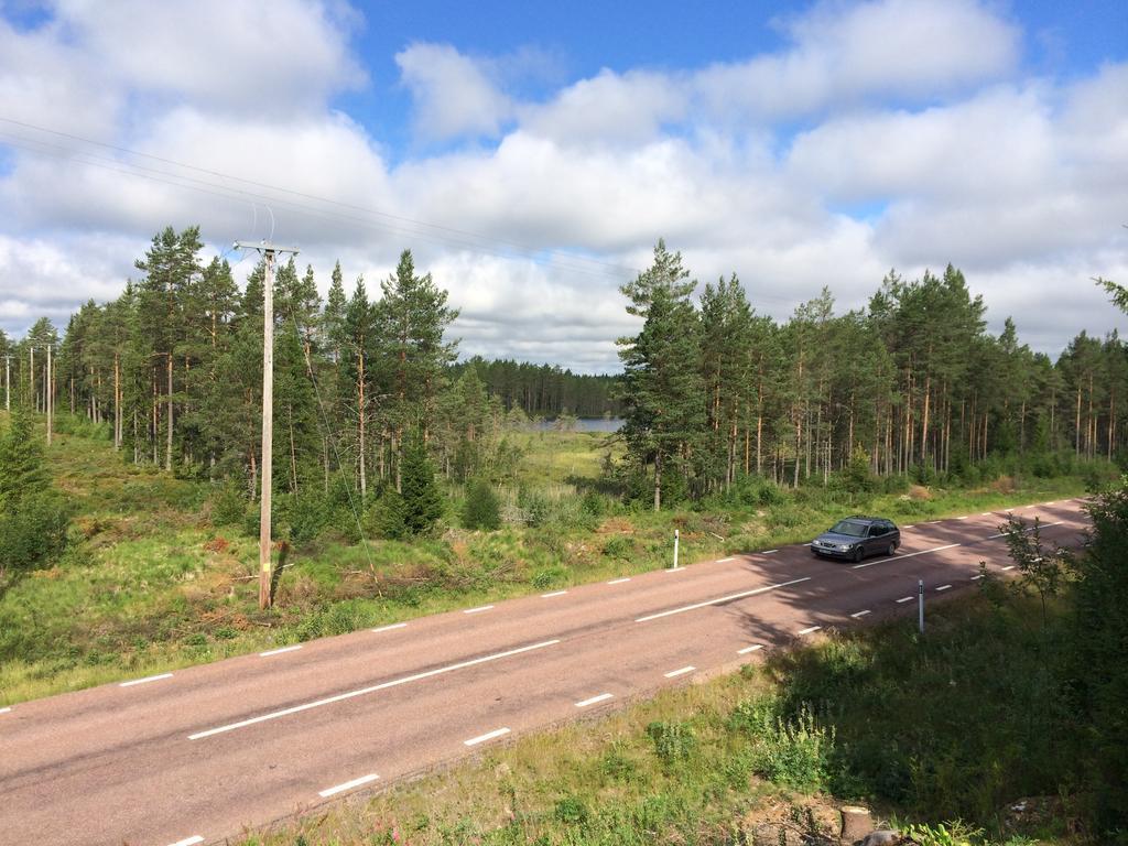 Route 26 Bed and Breakfast Laxtjärn Exteriör bild